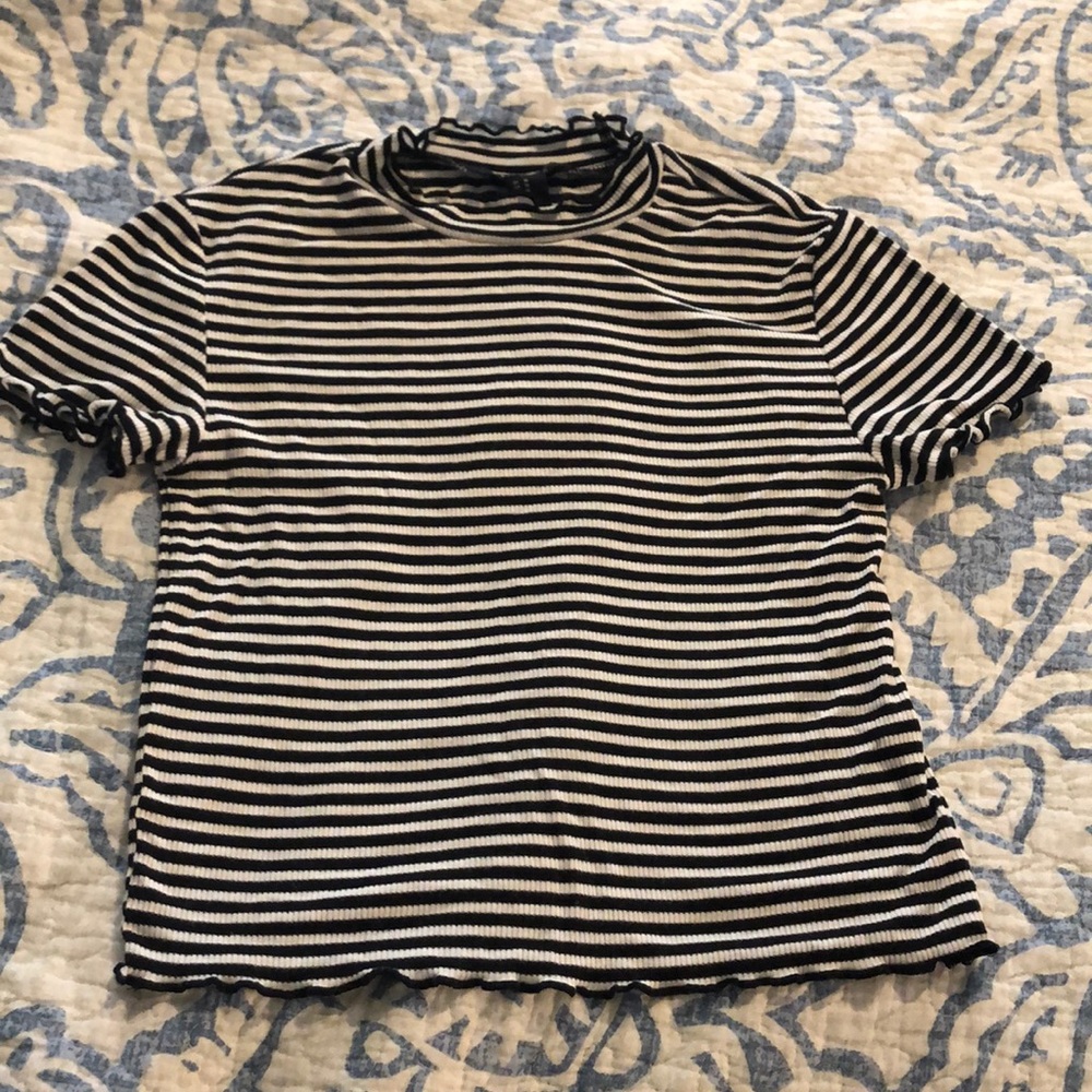 Forever 21 Striped Crop top
